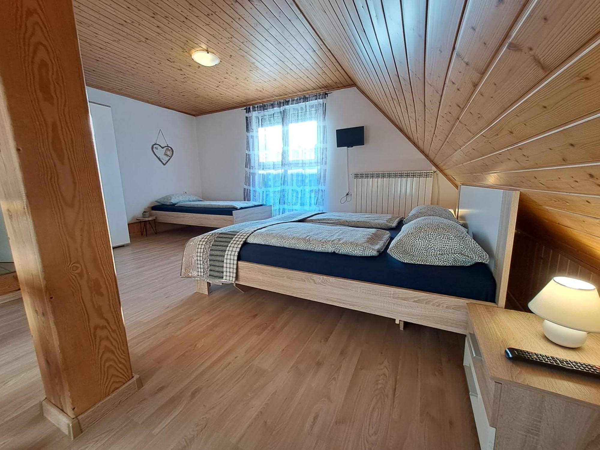 Apartments Rupnik Бовец Екстер'єр фото