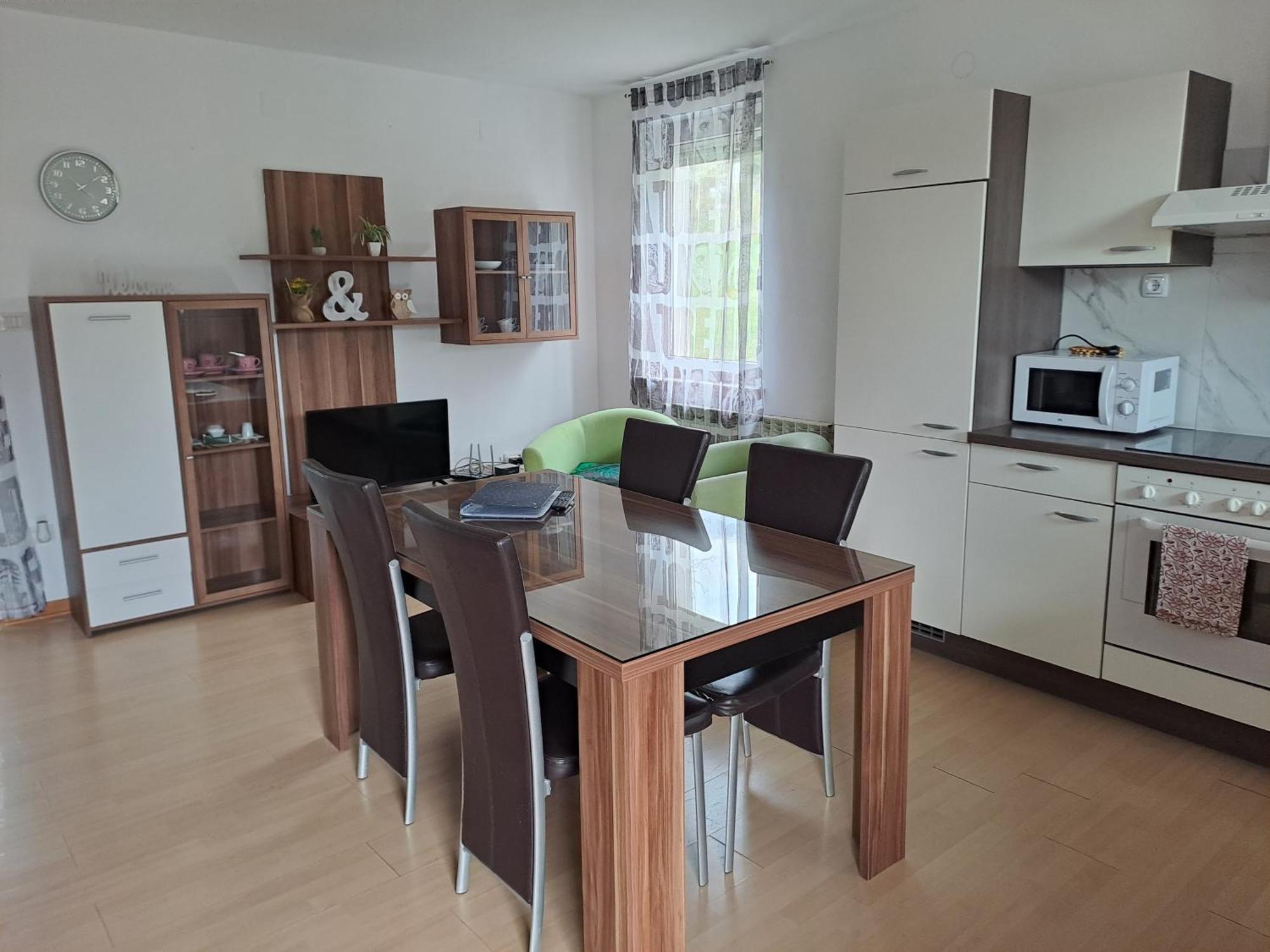 Apartments Rupnik Бовец Екстер'єр фото